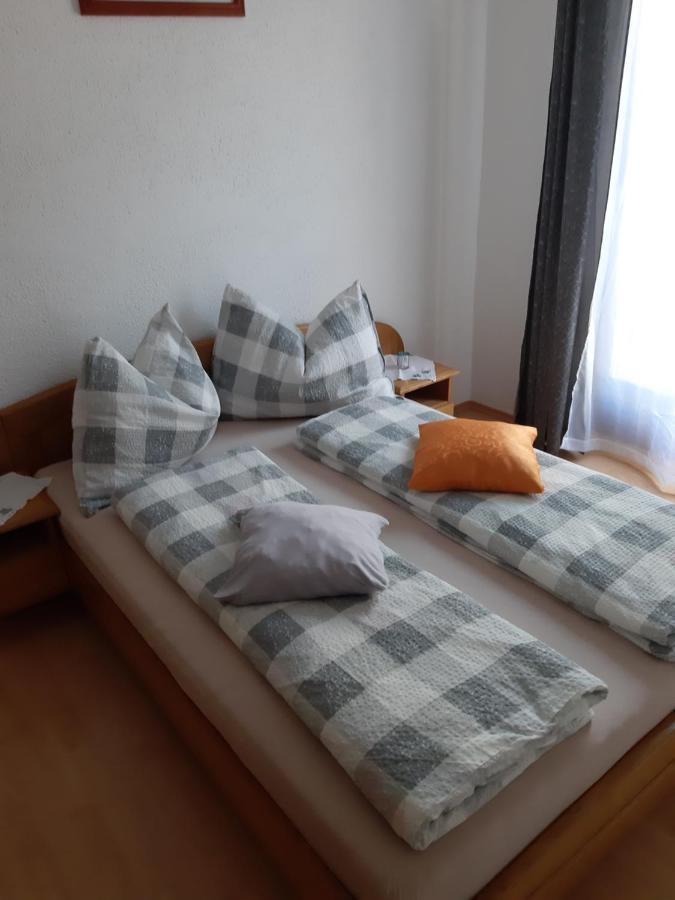 Apartmani Jozefina Omisalj Bagian luar foto